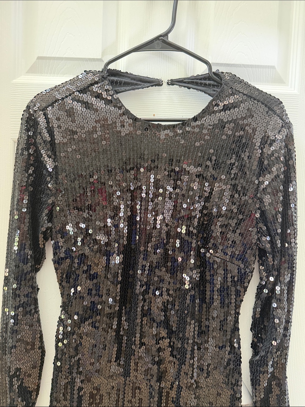 Mac Duggal Black Full-Length Sequin Long Sleeve Gown - Picture 7 of 16
